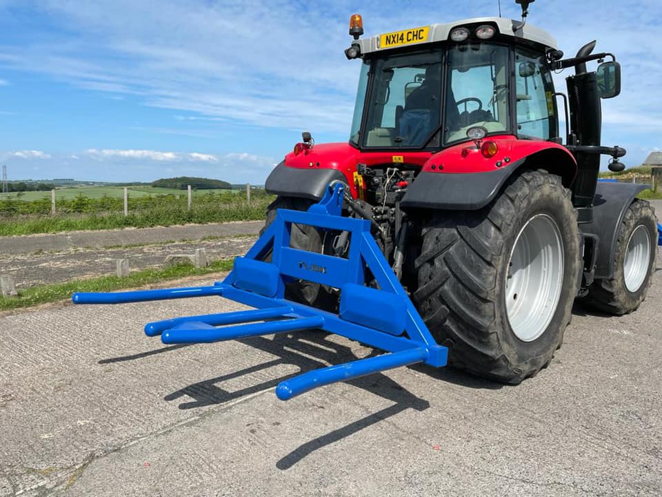 Tusk Heavy Duty Bale Lifter