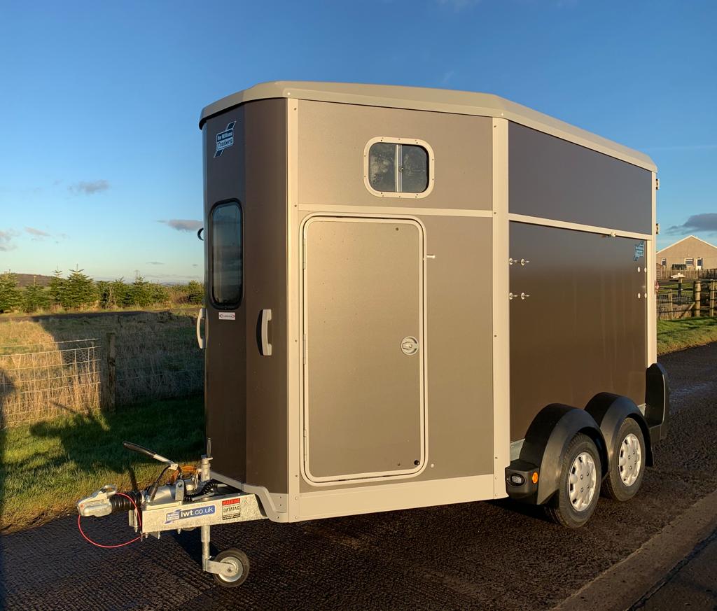  Ifor Williams HB506 (Graphite)