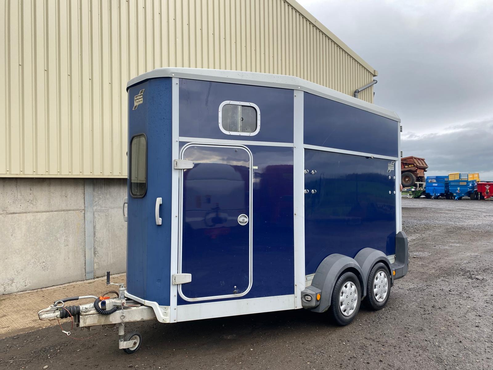 Ifor Williams HB511 (7982)