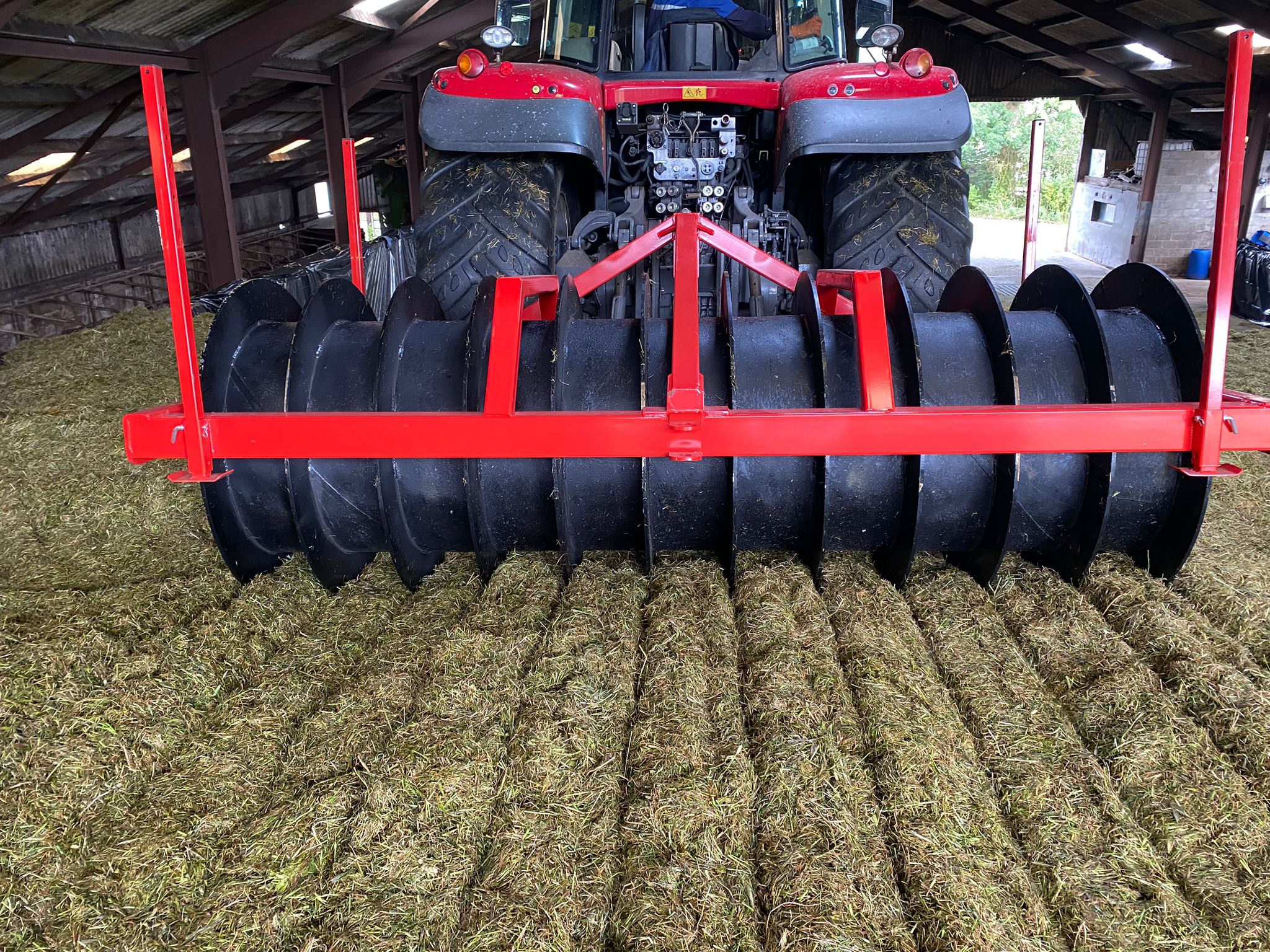 Jar-met 3m Silage Compactor